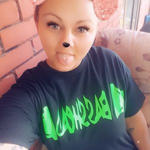 Meet your Posher, Shandy